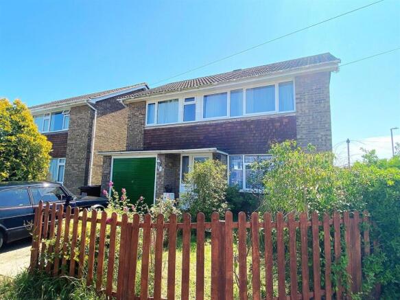 60 Gwyneth Grove - Front.jpg