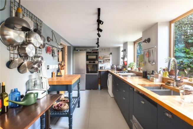 Kitchen 2 View 2
