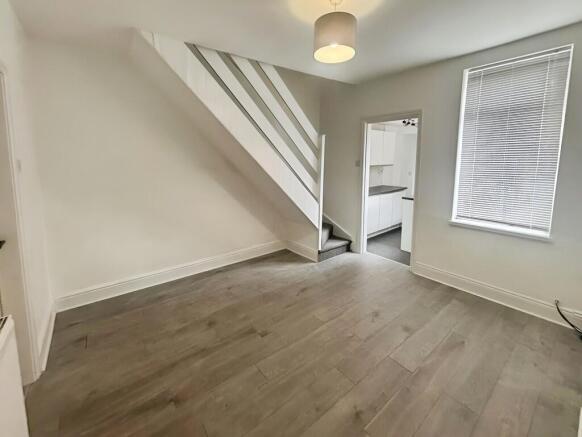 492a9f3e-WhatsApp...