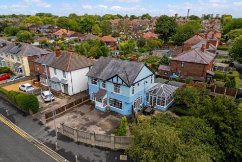 Highfield Road, Widnes, WA8