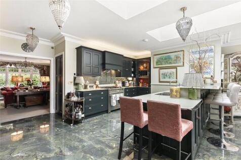 Melville Road, Barnes, London, SW13