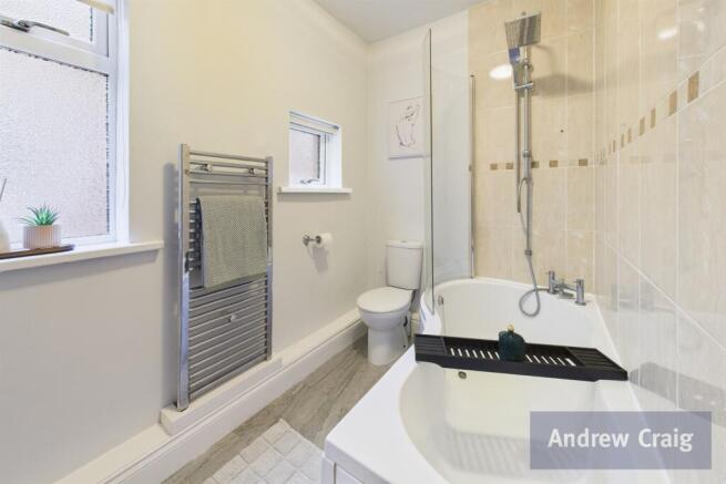 Ground Floor Bathroo