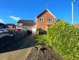 22, Fieldfare Green, Luton LU4 0YB