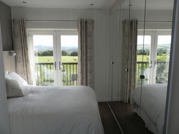 bed 1 pic 2