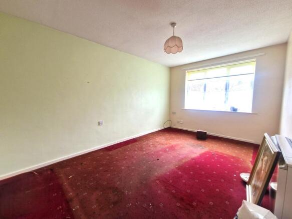 2 bed Apartment for sale Image 4