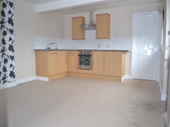 LOUNGE/KITCHEN AREA