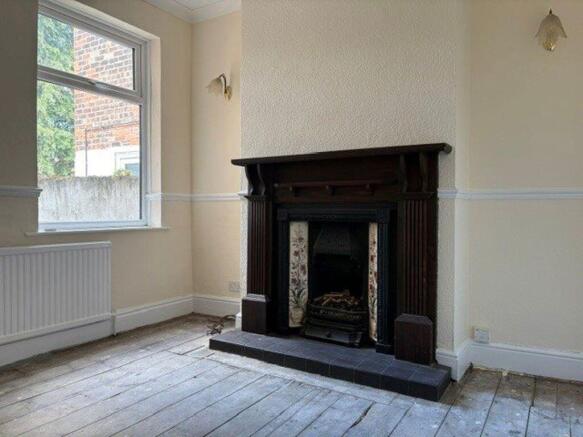 3 bed Terraced to rent Image 4