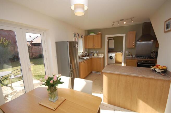 BREAKFAST KITCHEN