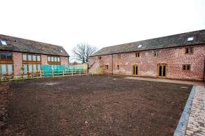 3 The Threshing Barn, White Ladies Farm Barns, Shackerley Lane, Cosford, Wolverhampton WV8 1QZ