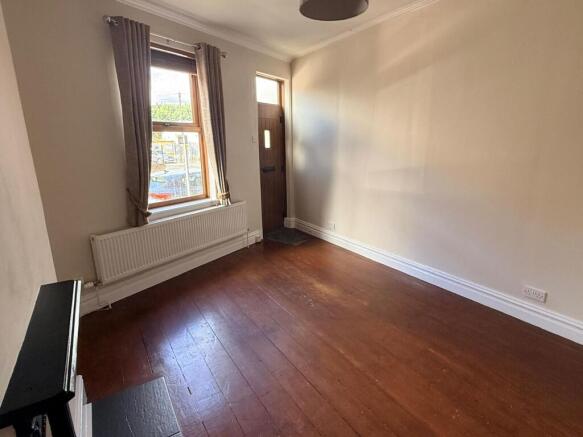 3 bed Terraced to rent Image 10