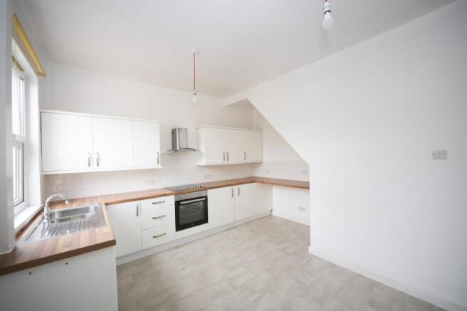 2 bed Terraced for sale Image 2