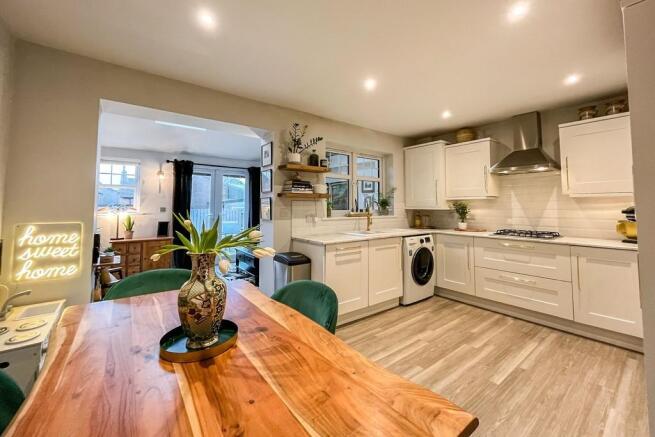Dining Kitchen