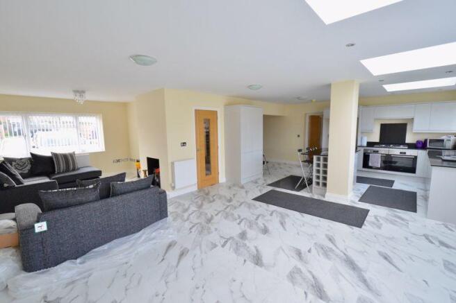 Open plan kitc...