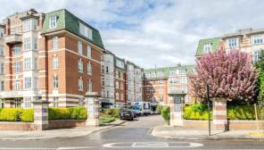 42, Haven Green Court, Haven Green, London W5 2UY