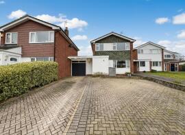 13, Medway Court, Bristol BS35 2HL