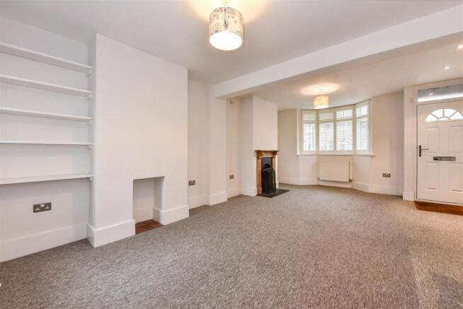Sitting/Dining Room