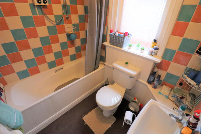 Photo 10