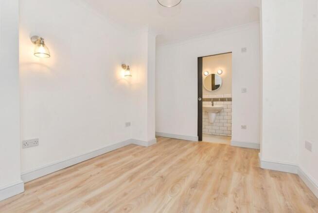 Minnis 156 Bed 1 use
