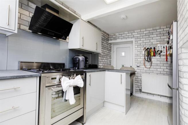 2 bed End of Terrace for sale Image 7