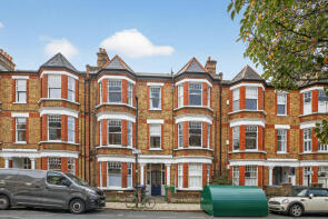 120, Elmhurst Mansions, Edgeley Road, London SW4 6EX