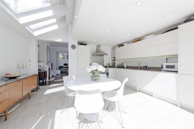 Kitchen/Breakfast Room