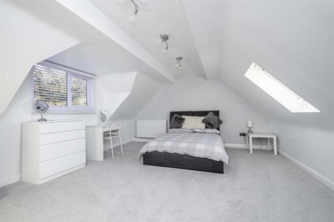 BEDROOM 3