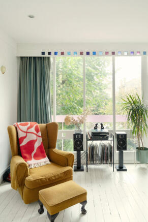 239368 - WICKHAM-ROAD-SE4-27.jpg