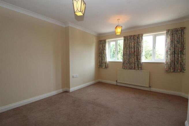 Bedroom 1.JPG