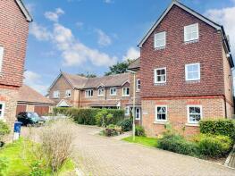 17, Reris Grange Close, Milford, Godalming GU8 5FD
