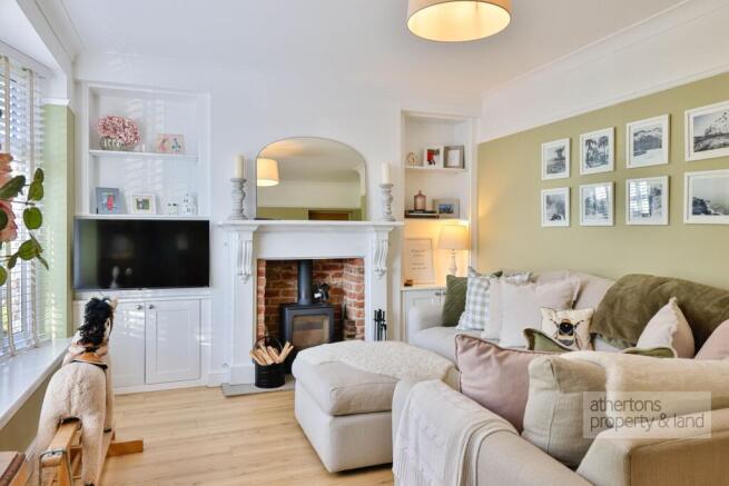 4 bed Semi-Detached for sale Image 5