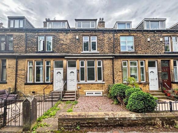 3 bed Terraced to rent in wibsey