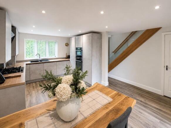3 bed Detached for sale Image 5