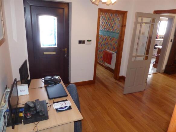 RECEPTION HALL.JPG