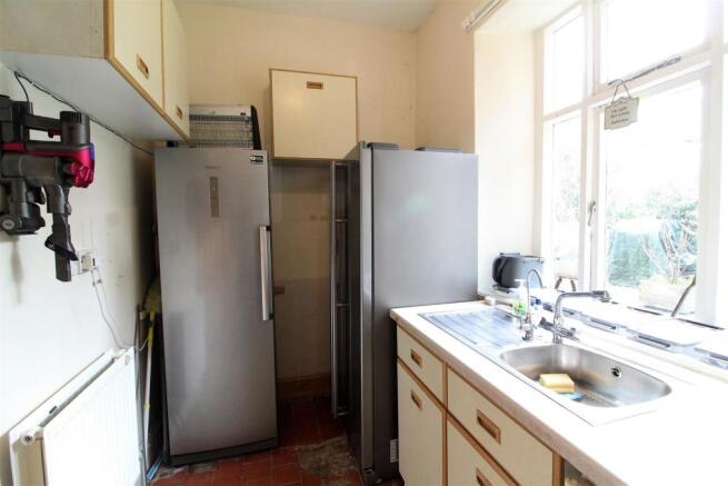 Pantry.JPG