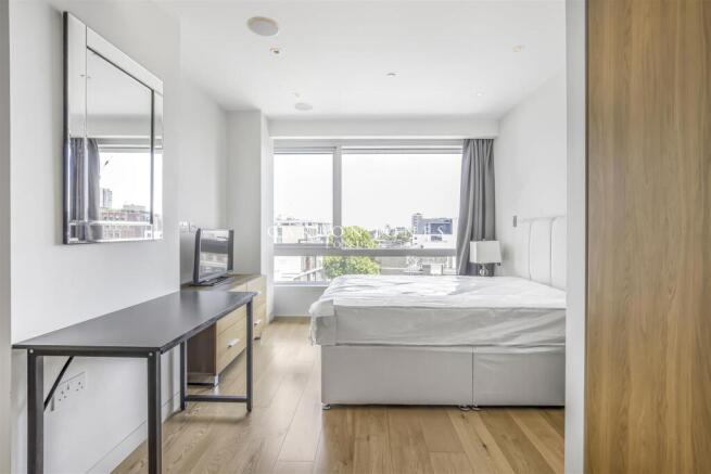 Bedroom.Jpg