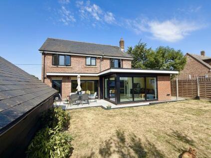Durley - Superb Four Bedroom House