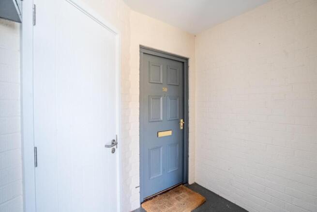1 bed Apartment for sale Image 10