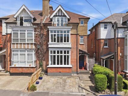 Glebe Avenue, Woodford Green, Redbridge
