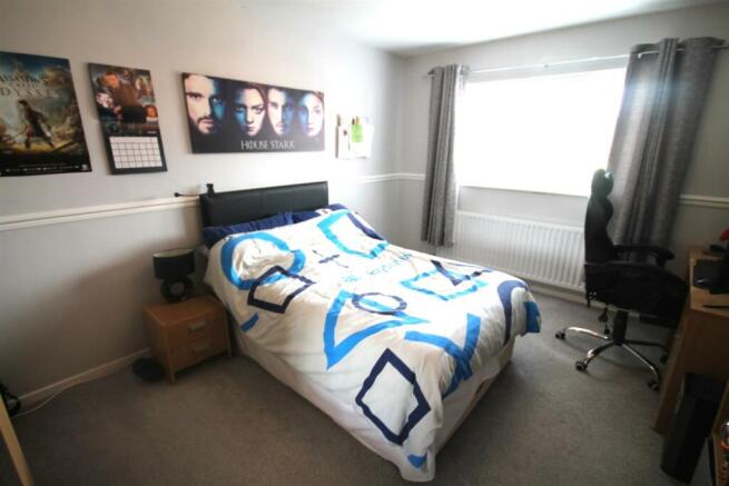 34. GUEST BEDROOM 2 (1).JPG
