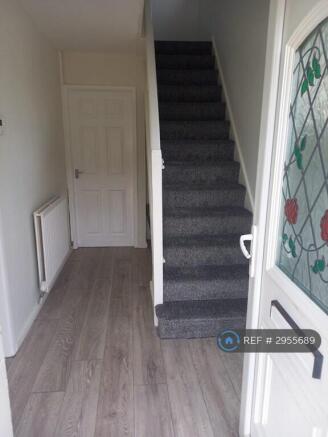 3 bed Semi-Detached to rent Image 6