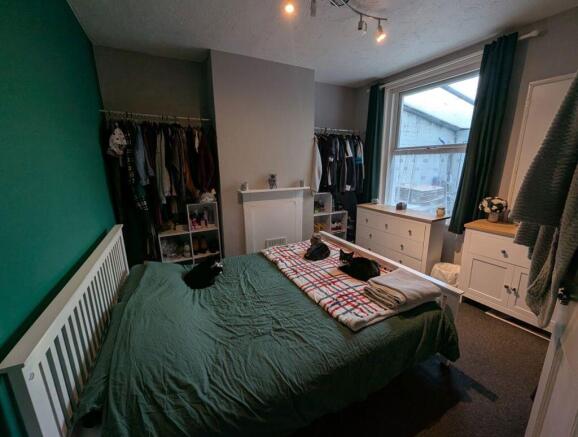 Photo 6