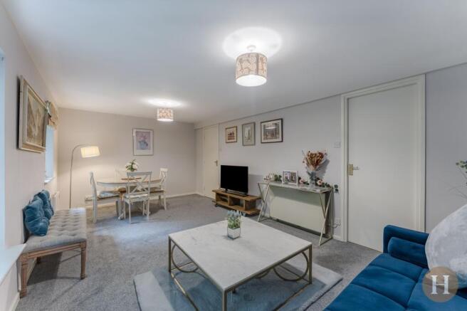 Griffin Gardens, Harborne, B17 photo 4