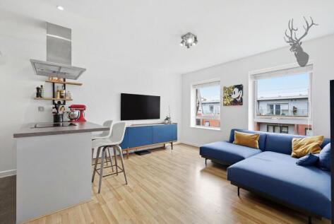 Mostyn Grove, Windsor Court, E3