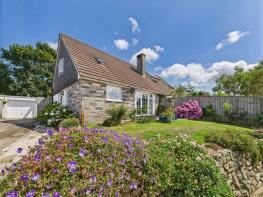 8, Meneth, Helston TR12 6UW
