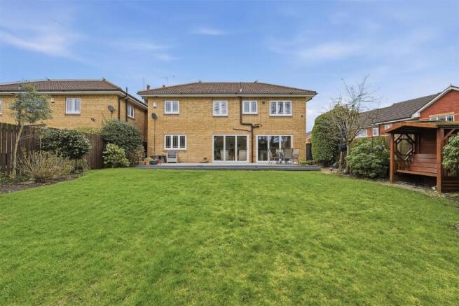 Landseer Drive, Macclesfield photo 4