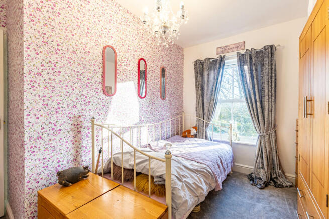 bedroom2a