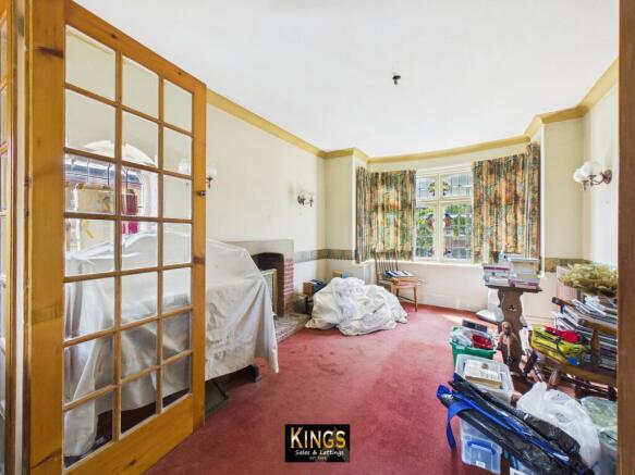 4 bed Detached for sale Image 4