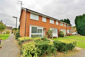 25, Bishops Wood, Woking GU21 3QA