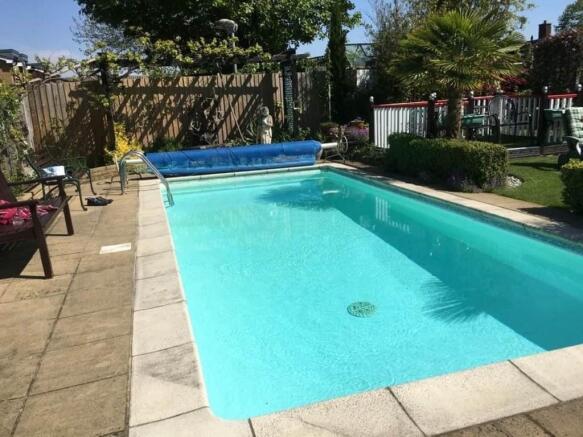 Pool 3
