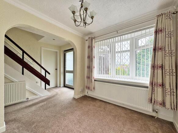 3 bed Semi-Detached Bungalow for sale Image 4
